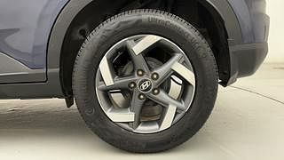 Used 2019 Hyundai Venue [2019-2022] SX Plus 1.0 Turbo DCT Petrol Automatic tyres LEFT REAR TYRE RIM VIEW