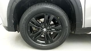 Used 2019 Maruti Suzuki Vitara Brezza [2016-2020] ZDi Diesel Manual tyres LEFT FRONT TYRE RIM VIEW