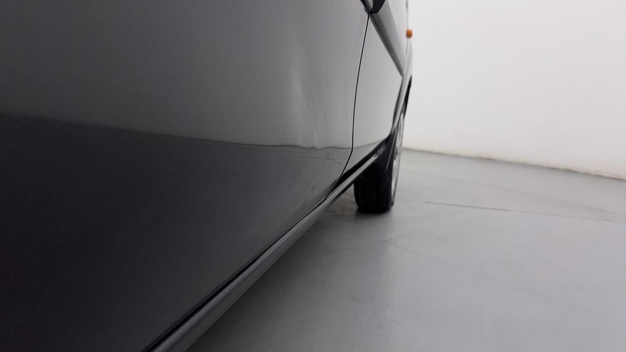 Used 2018 Maruti Suzuki Alto K10 [2014-2019] VXI AMT (O) Petrol Automatic dents MINOR DENT