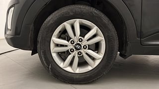 Used 2017 Hyundai Creta [2015-2018] 1.6 SX Plus Petrol Petrol Manual tyres LEFT FRONT TYRE RIM VIEW