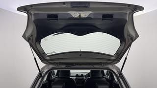Used 2018 Maruti Suzuki Swift [2017-2021] ZXi AMT Petrol Automatic interior DICKY DOOR OPEN VIEW