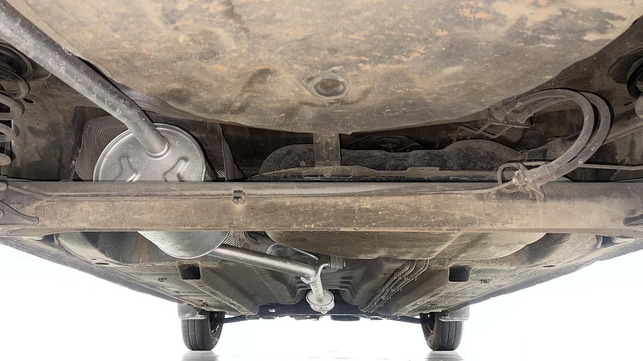 Used 2017 Renault Kwid [2017-2019] RXT 1.0 SCE Special Petrol Manual extra REAR UNDERBODY VIEW (TAKEN FROM REAR)