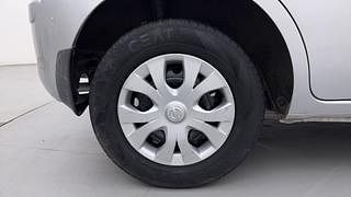 Used 2014 Nissan Micra [2013-2020] XV Petrol Petrol Manual tyres RIGHT REAR TYRE RIM VIEW