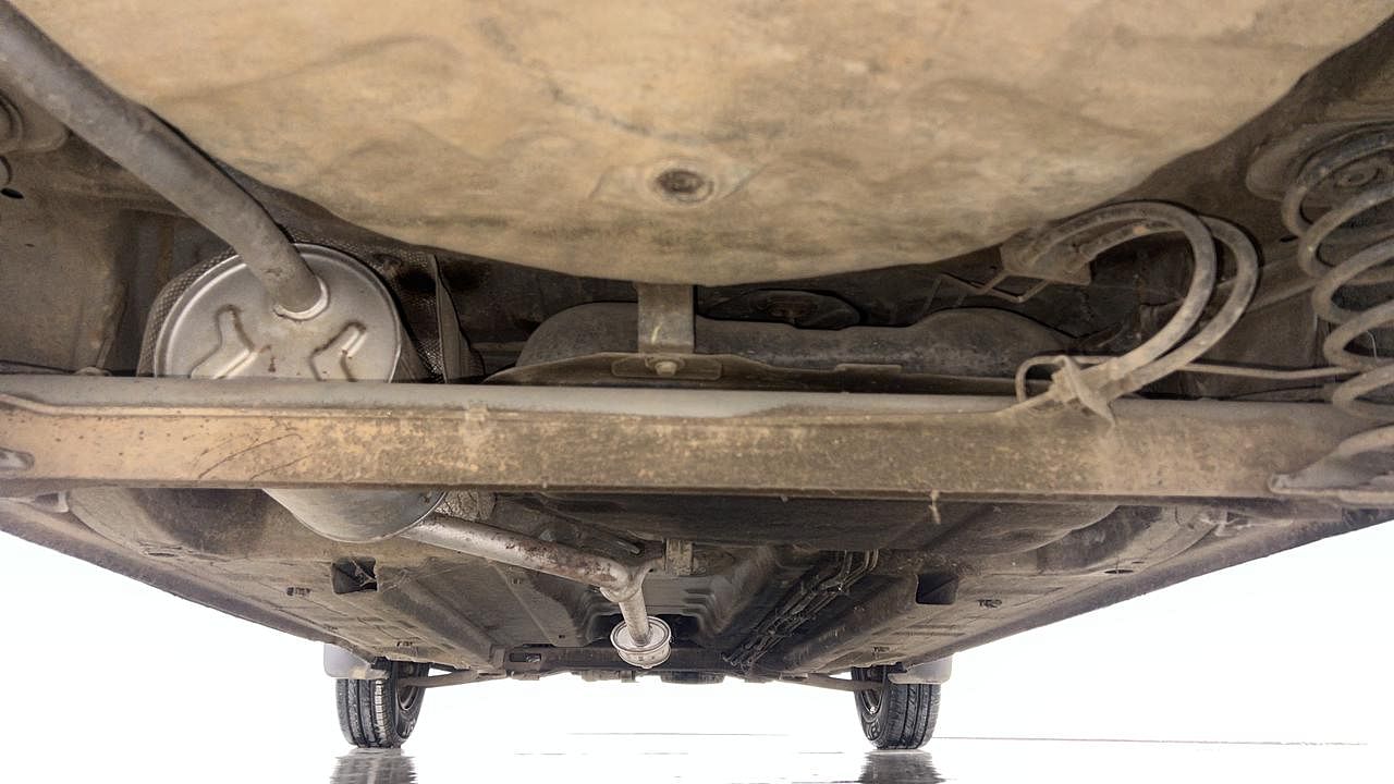 Used 2018 Renault Kwid [2017-2019] RXT 1.0 SCE Special (O) Petrol Manual extra REAR UNDERBODY VIEW (TAKEN FROM REAR)