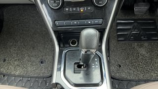 Used 2019 Tata Nexon [2017-2020] XZA Plus AMT Petrol Petrol Automatic interior GEAR  KNOB VIEW