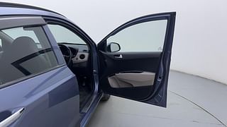 Used 2016 Hyundai Grand i10 [2013-2017] Asta 1.2 Kappa VTVT Petrol Manual interior RIGHT FRONT DOOR OPEN VIEW