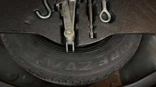Used 2016 honda Jazz SV Petrol Manual tyres SPARE TYRE VIEW