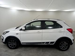 Used 2019 Ford Freestyle [2017-2021] Titanium 1.2 Petrol Manual exterior LEFT SIDE VIEW