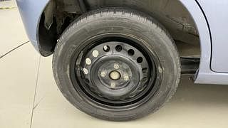 Used 2013 Maruti Suzuki Wagon R 1.0 [2010-2019] VXi Petrol Manual tyres RIGHT REAR TYRE RIM VIEW