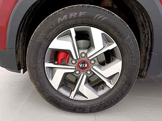 Used 2020 Kia Sonet GTX Plus 1.5 AT Diesel Automatic tyres LEFT FRONT TYRE RIM VIEW