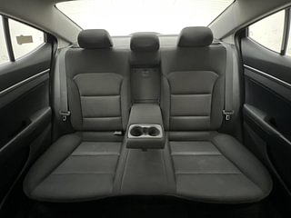 Used 2018 Hyundai Elantra [2016-2022] 2.0 S Petrol Manual interior REAR SEAT CONDITION VIEW