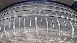 Used 2015 Maruti Suzuki Ertiga [2015-2018] ZXI+ Petrol Manual tyres RIGHT FRONT TYRE TREAD VIEW