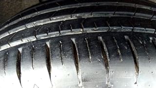 Used 2020 Maruti Suzuki Baleno [2019-2022] Alpha Petrol Petrol Manual tyres RIGHT REAR TYRE TREAD VIEW