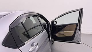 Used 2014 Honda City [2014-2017] V Petrol Manual interior RIGHT FRONT DOOR OPEN VIEW