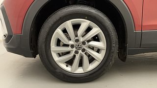 Used 2022 Volkswagen Taigun Highline 1.0 TSI MT Petrol Manual tyres LEFT FRONT TYRE RIM VIEW