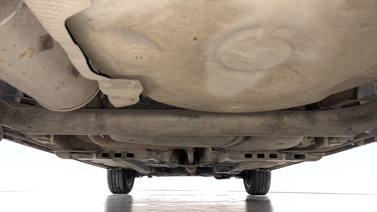Used 2014 Volkswagen Polo [2010-2014] Highline1.2L (P) Petrol Manual extra REAR UNDERBODY VIEW (TAKEN FROM REAR)