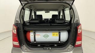 Used 2017 Maruti Suzuki Wagon R 1.0 [2013-2019] LXi CNG Petrol+cng Manual interior DICKY INSIDE VIEW