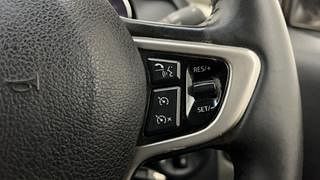 Used 2017 Tata Hexa [2016-2020] XT Diesel Manual top_features Cruise control