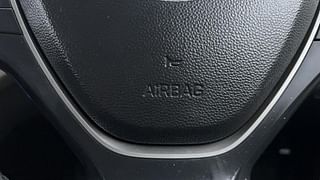 Used 2014 Hyundai Elite i20 [2014-2018] Asta 1.4 CRDI Diesel Manual top_features Airbags