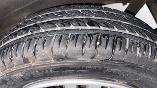 Used 2016 Maruti Suzuki Wagon R 1.0 [2010-2019] VXi Petrol Manual tyres LEFT REAR TYRE TREAD VIEW