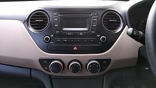 Used 2014 Hyundai Xcent [2014-2017] S (O) Petrol Petrol Manual interior MUSIC SYSTEM & AC CONTROL VIEW