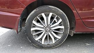 Used 2018 Honda City [2014-2017] VX Petrol Manual tyres RIGHT REAR TYRE RIM VIEW