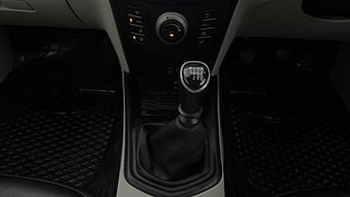 Used 2020 Mahindra XUV 300 W6 Petrol Petrol Manual interior GEAR  KNOB VIEW