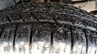 Used 2014 Ssangyong Rexton [2012-2017] RX7 Diesel Automatic tyres RIGHT FRONT TYRE TREAD VIEW
