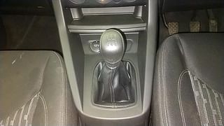 Used 2020 Ford Figo [2019-2021] Titanium Petrol Petrol Manual interior GEAR  KNOB VIEW