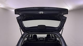 Used 2020 Hyundai Venue [2019-2020] SX(O) 1.4 CRDI Diesel Manual interior DICKY DOOR OPEN VIEW
