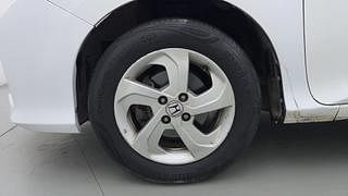 Used 2015 Honda City [2014-2017] V Petrol Manual tyres LEFT FRONT TYRE RIM VIEW