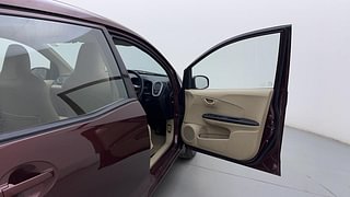 Used 2014 Honda Mobilio [2014-2017] S Diesel Diesel Manual interior RIGHT FRONT DOOR OPEN VIEW