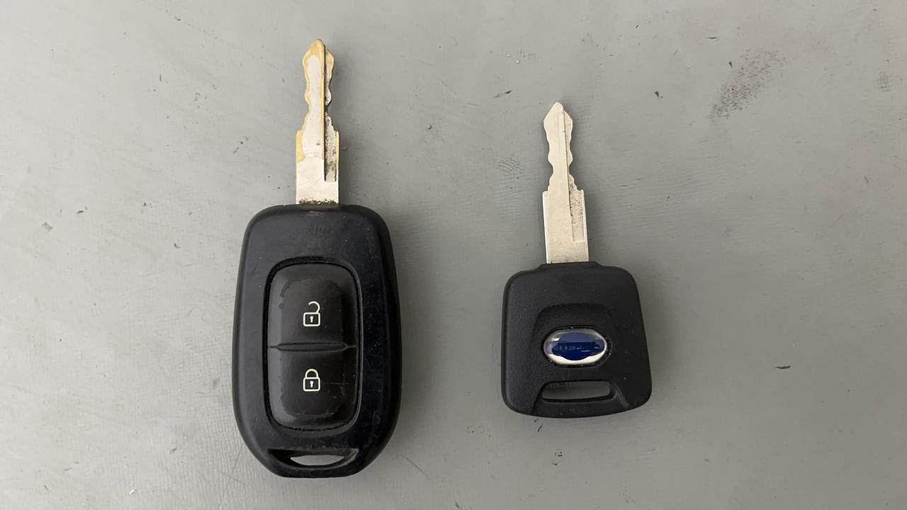 Used 2018 Datsun Redi-GO [2015-2019] T(O) 1.0 Petrol Manual extra CAR KEY VIEW