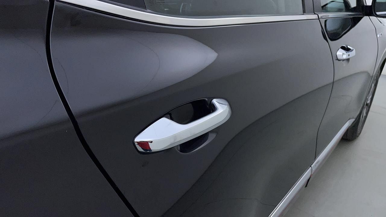 Used 2020 Kia Seltos GTX DCT Petrol Automatic dents MINOR DENT