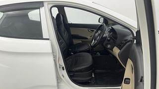 Used 2015 Hyundai Eon [2011-2018] Sportz Petrol Manual interior RIGHT SIDE FRONT DOOR CABIN VIEW