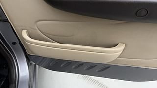 Used 2014 Hyundai Santro Xing [2007-2014] GLS Petrol Manual top_features Door pockets