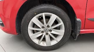 Used 2016 Volkswagen Polo [2015-2019] Highline1.2L (P) Petrol Manual tyres LEFT FRONT TYRE RIM VIEW