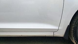 Used 2018 Hyundai Verna [2017-2020] 1.6 VTVT SX Petrol Manual dents MINOR SCRATCH