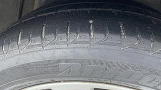 Used 2013 Hyundai Verna [2011-2015] Fluidic 1.6 VTVT SX Petrol Manual tyres LEFT REAR TYRE TREAD VIEW