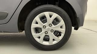 Used 2015 Hyundai Grand i10 [2013-2017] Sportz 1.2 Kappa VTVT Petrol Manual tyres LEFT REAR TYRE RIM VIEW