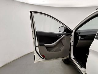 Used 2018 Tata Nexon [2017-2020] XZ Diesel Diesel Manual interior LEFT FRONT DOOR OPEN VIEW