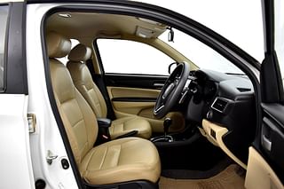 Used 2018 Honda Amaze 1.2 V CVT Petrol Petrol Automatic interior RIGHT SIDE FRONT DOOR CABIN VIEW