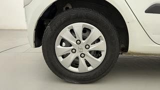 Used 2012 Hyundai i10 [2010-2016] Magna 1.2 Petrol Petrol Manual tyres RIGHT REAR TYRE RIM VIEW