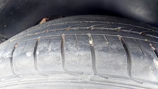 Used 2019 Hyundai Creta [2018-2020] 1.6 SX AT VTVT Petrol Automatic tyres LEFT REAR TYRE TREAD VIEW