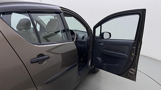 Used 2014 Maruti Suzuki Ritz [2012-2017] Vdi Diesel Manual interior RIGHT FRONT DOOR OPEN VIEW