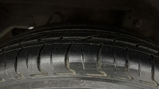 Used 2014 Hyundai Eon Magna 1.0l Petrol MT Petrol Manual tyres RIGHT REAR TYRE TREAD VIEW