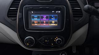 Used 2018 Renault Captur [2017-2020] Platine Diesel Dual tone Diesel Manual interior MUSIC SYSTEM & AC CONTROL VIEW