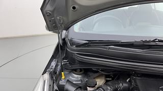 Used 2020 Hyundai Grand i10 [2017-2020] Sportz 1.2 Kappa VTVT Petrol Manual engine ENGINE RIGHT SIDE HINGE & APRON VIEW