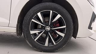 Used 2022 Skoda Slavia Style 1.0L TSI AT Petrol Automatic tyres RIGHT FRONT TYRE RIM VIEW
