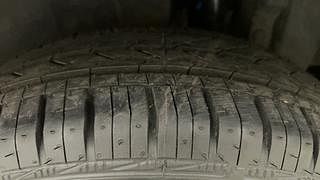 Used 2013 Maruti Suzuki Swift [2011-2017] ZDi Diesel Manual tyres LEFT REAR TYRE TREAD VIEW
